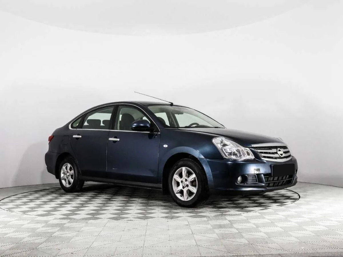 Nissan Almera