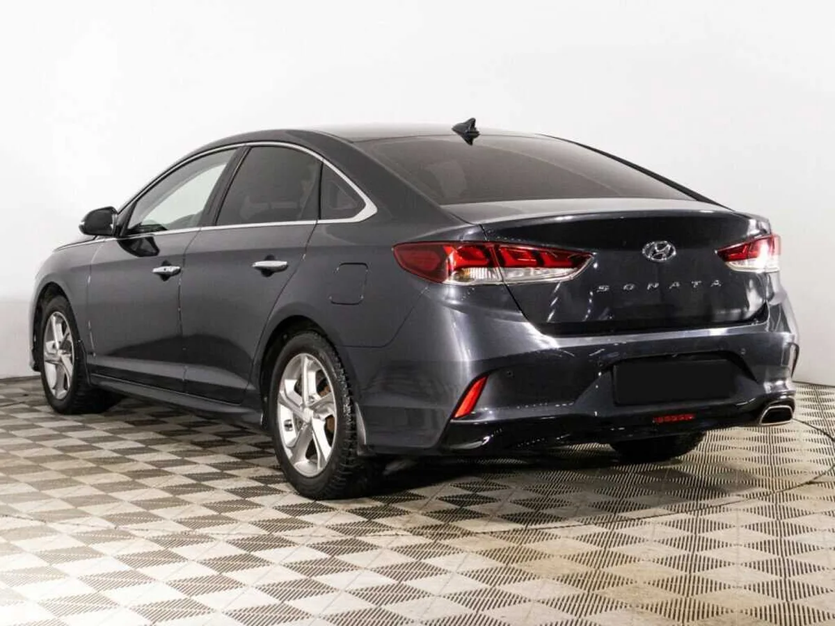 Hyundai Sonata