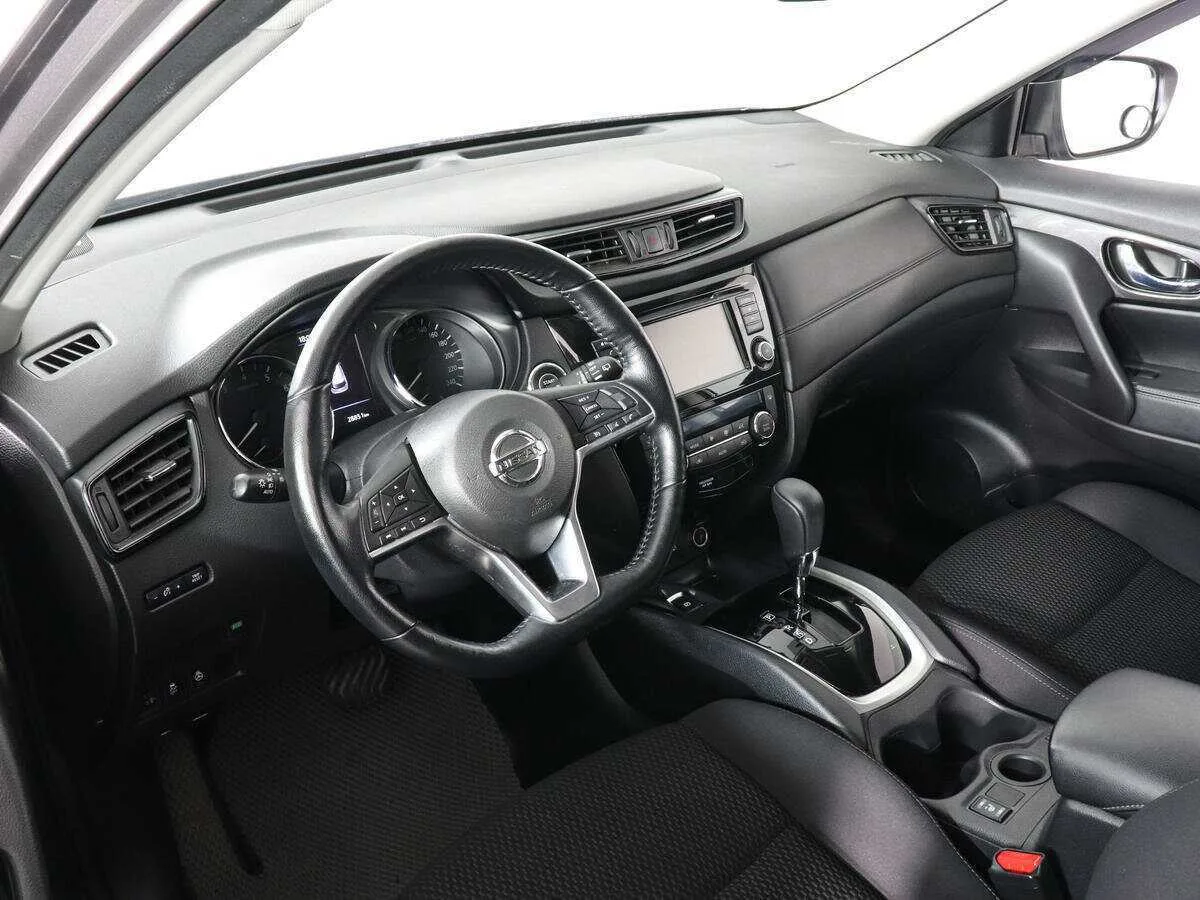 Nissan X Trail