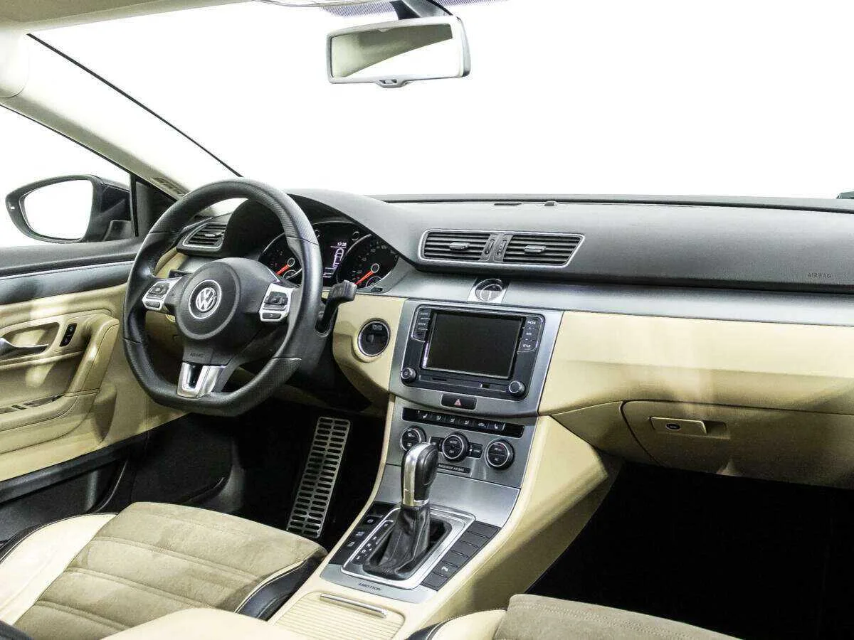 Volkswagen Passat CC