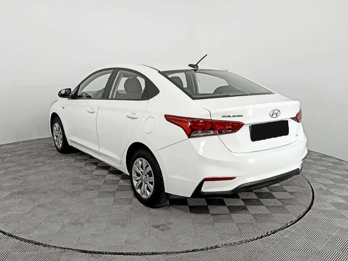 Hyundai Solaris