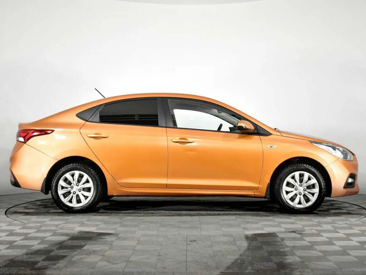 Hyundai Solaris
