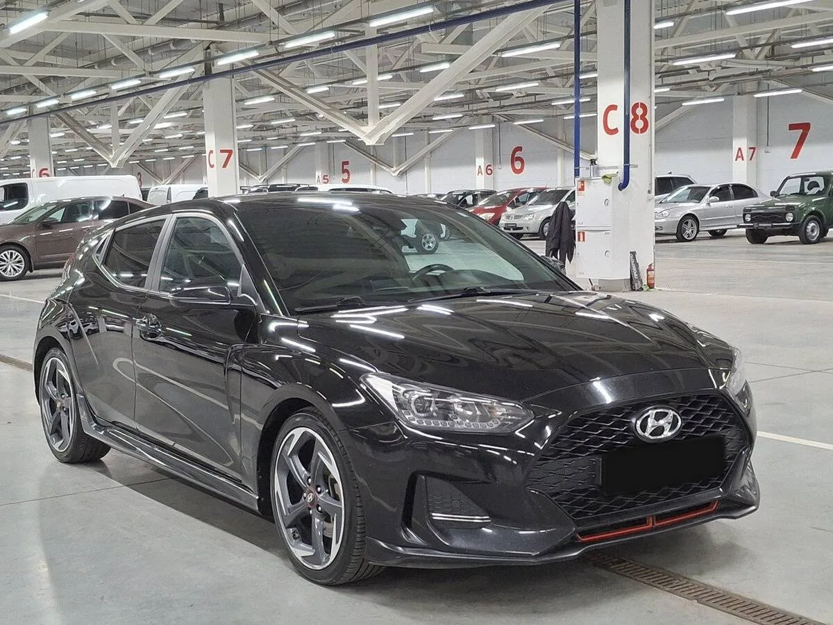 Hyundai Veloster