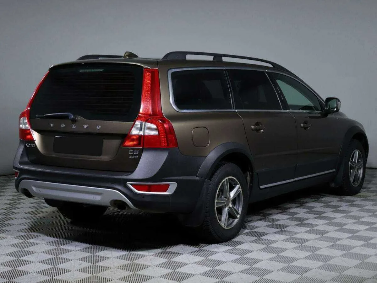 Volvo XC70