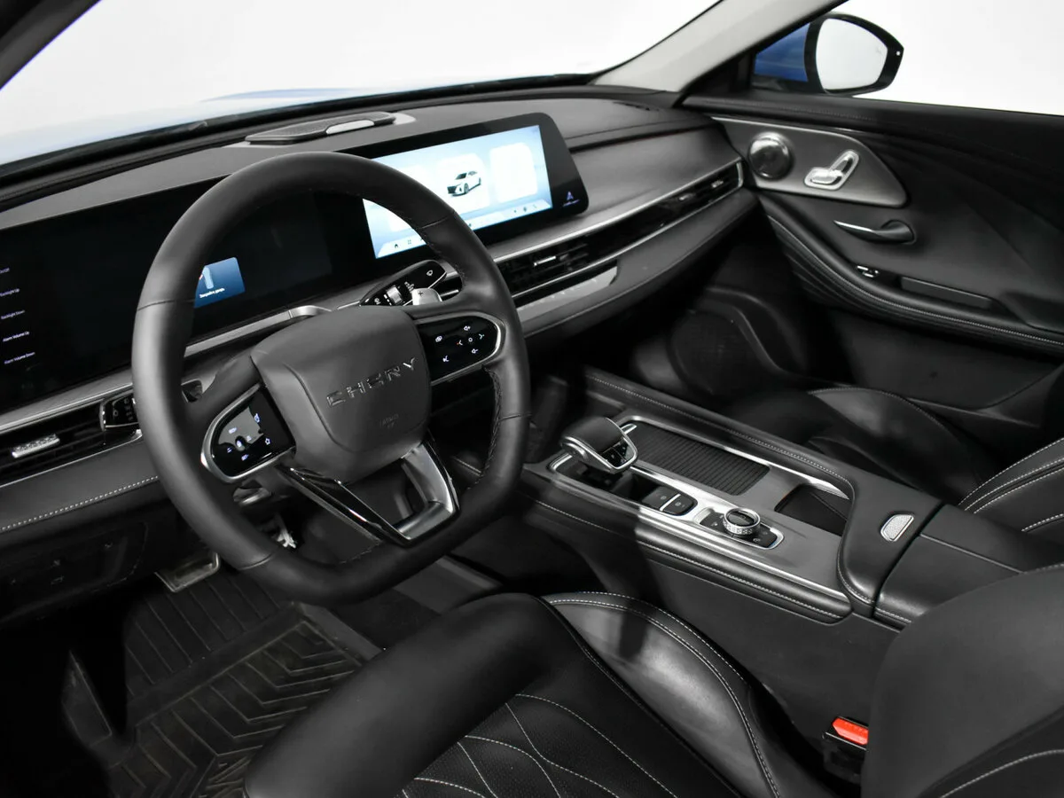 Chery Arrizo 8