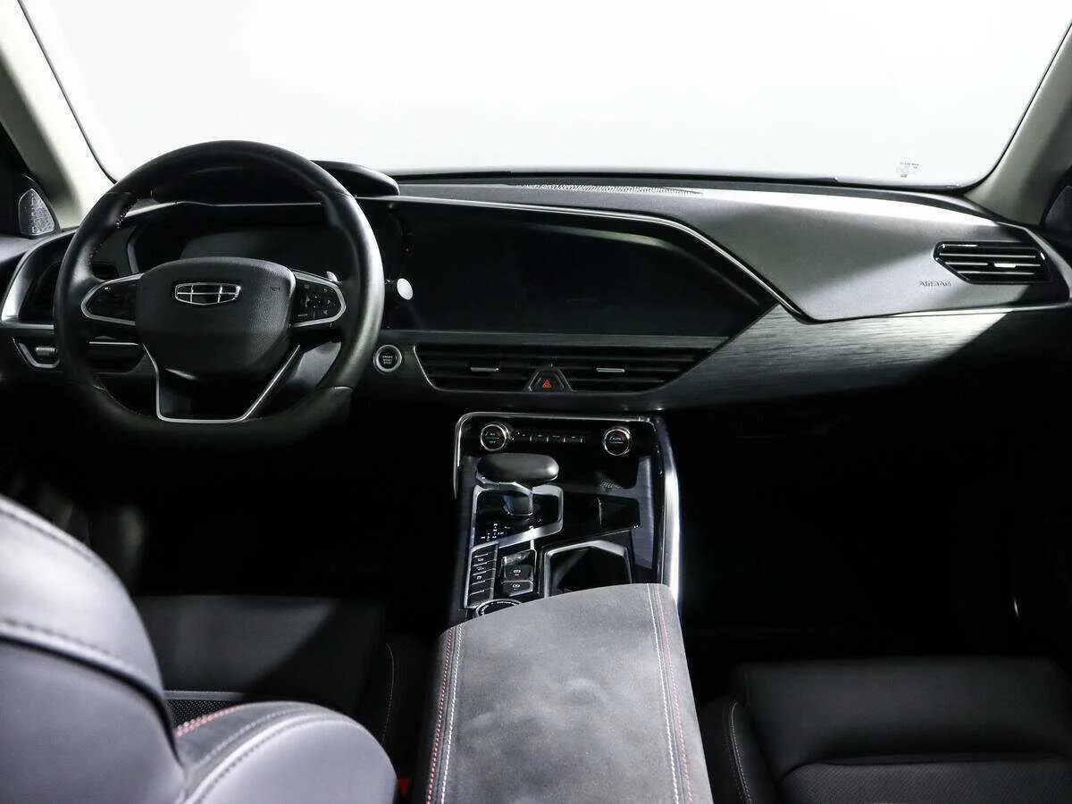 Geely Tugella