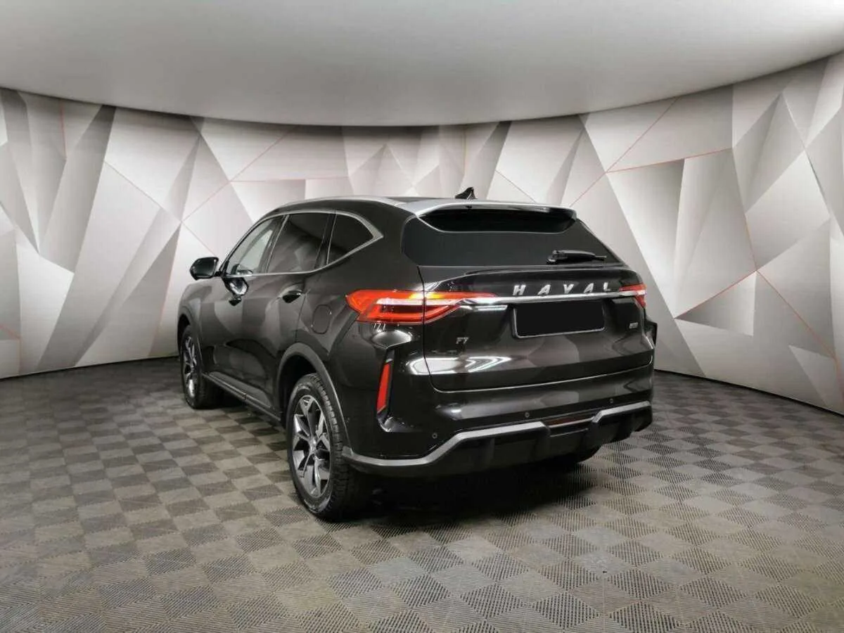 Haval F7