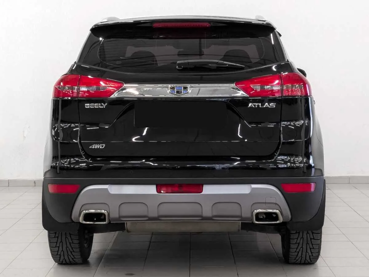 Geely Atlas