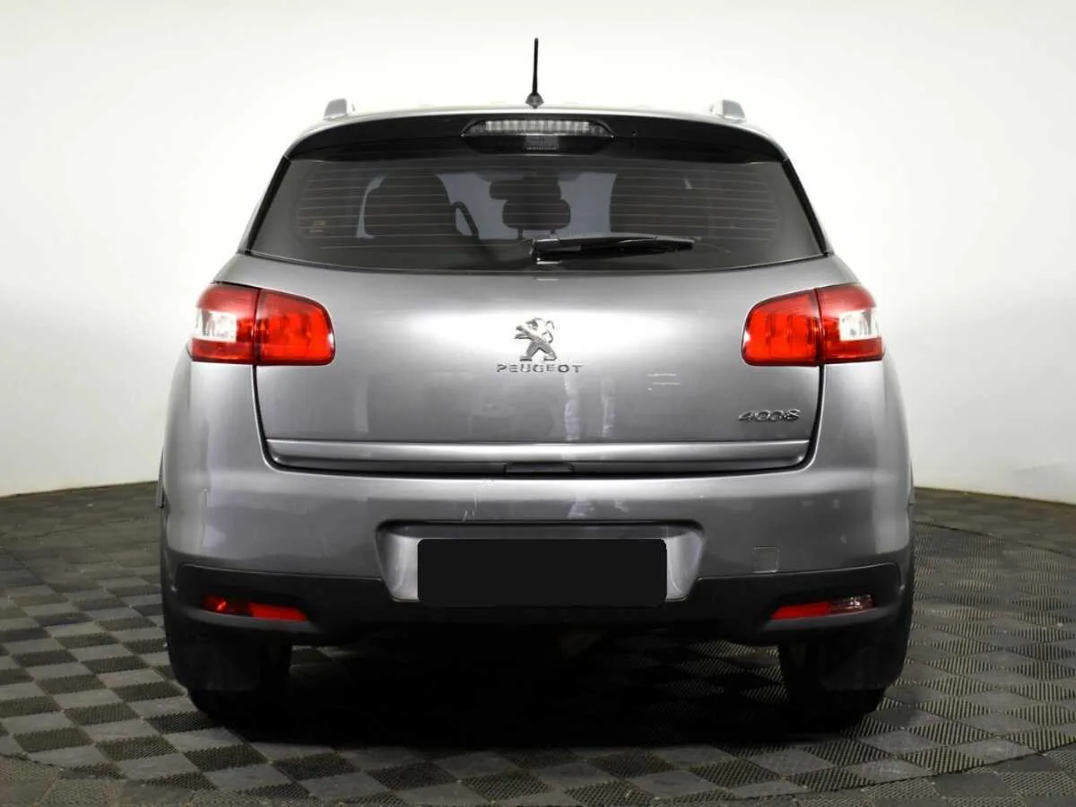 Peugeot 4008