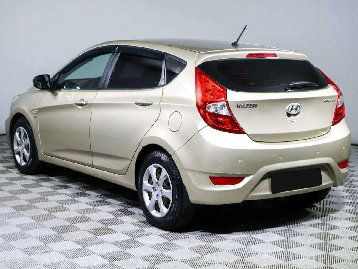 Hyundai Solaris