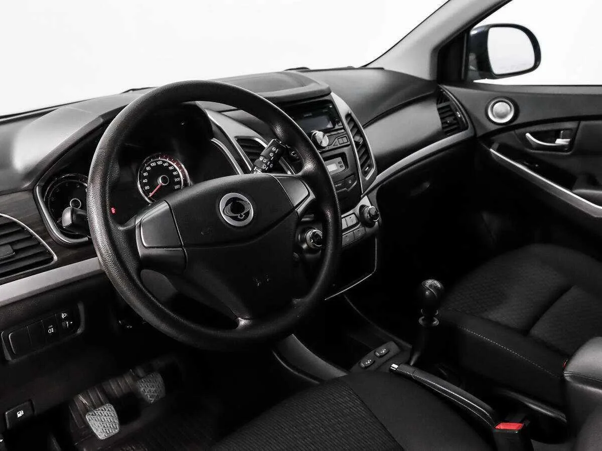 SsangYong Actyon
