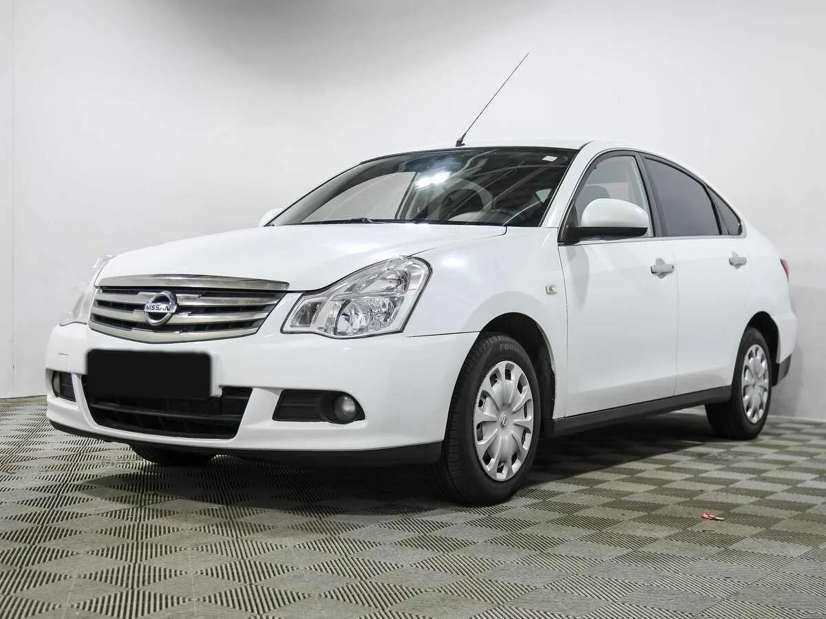 Nissan Almera