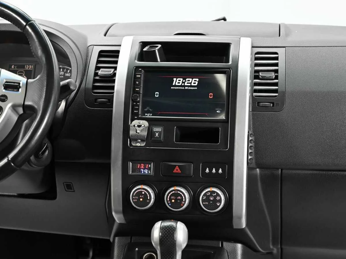 Nissan X Trail