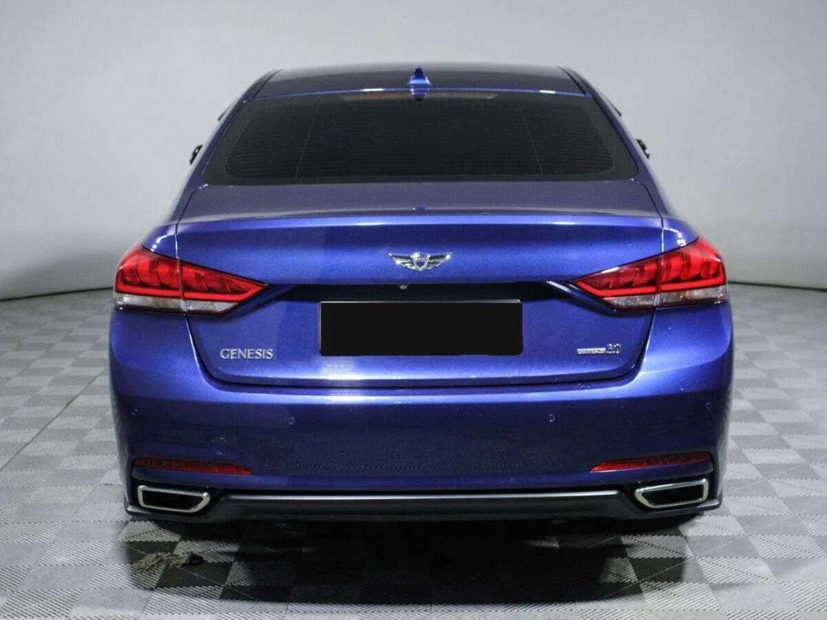Hyundai Genesis