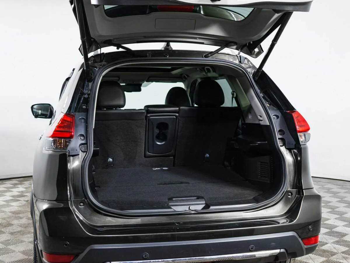 Nissan X Trail