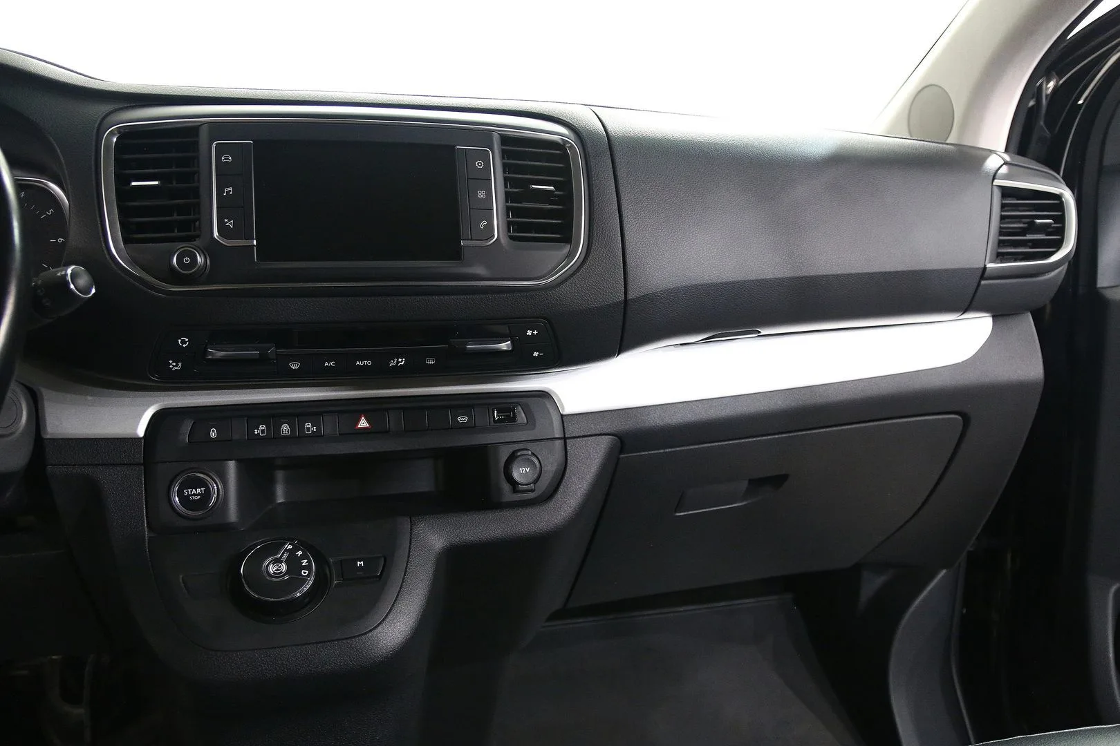 Peugeot Traveller