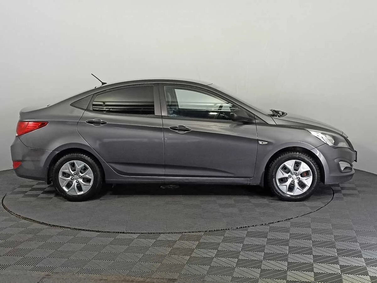 Hyundai Solaris