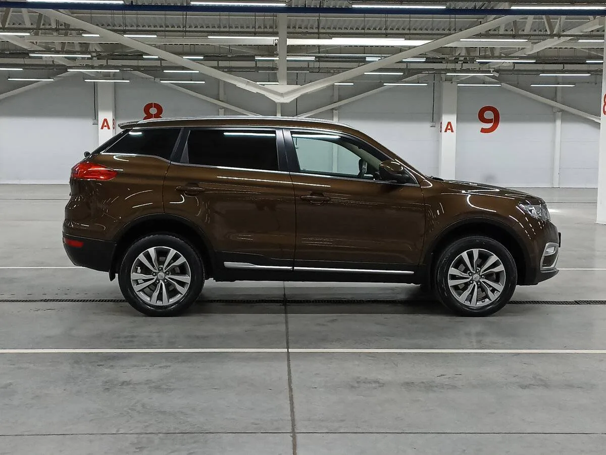 Geely Atlas
