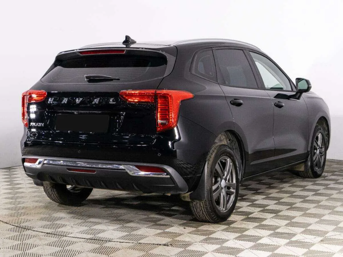 Haval Jolion