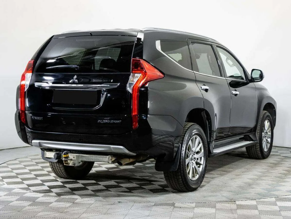 Mitsubishi Pajero Sport