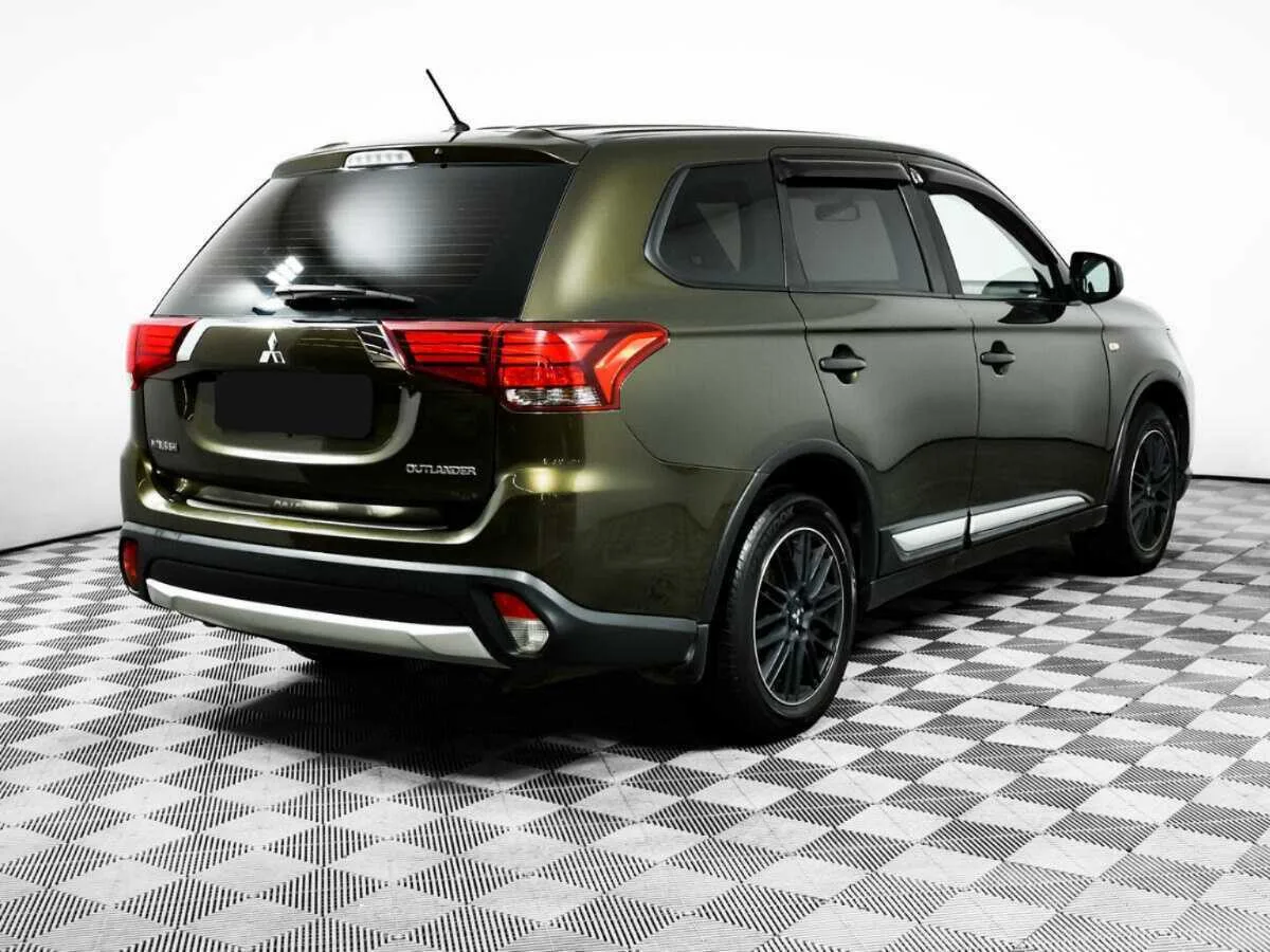 Mitsubishi Outlander