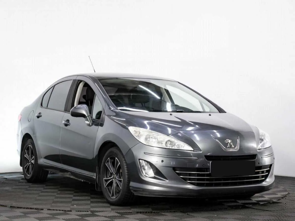 Peugeot 408
