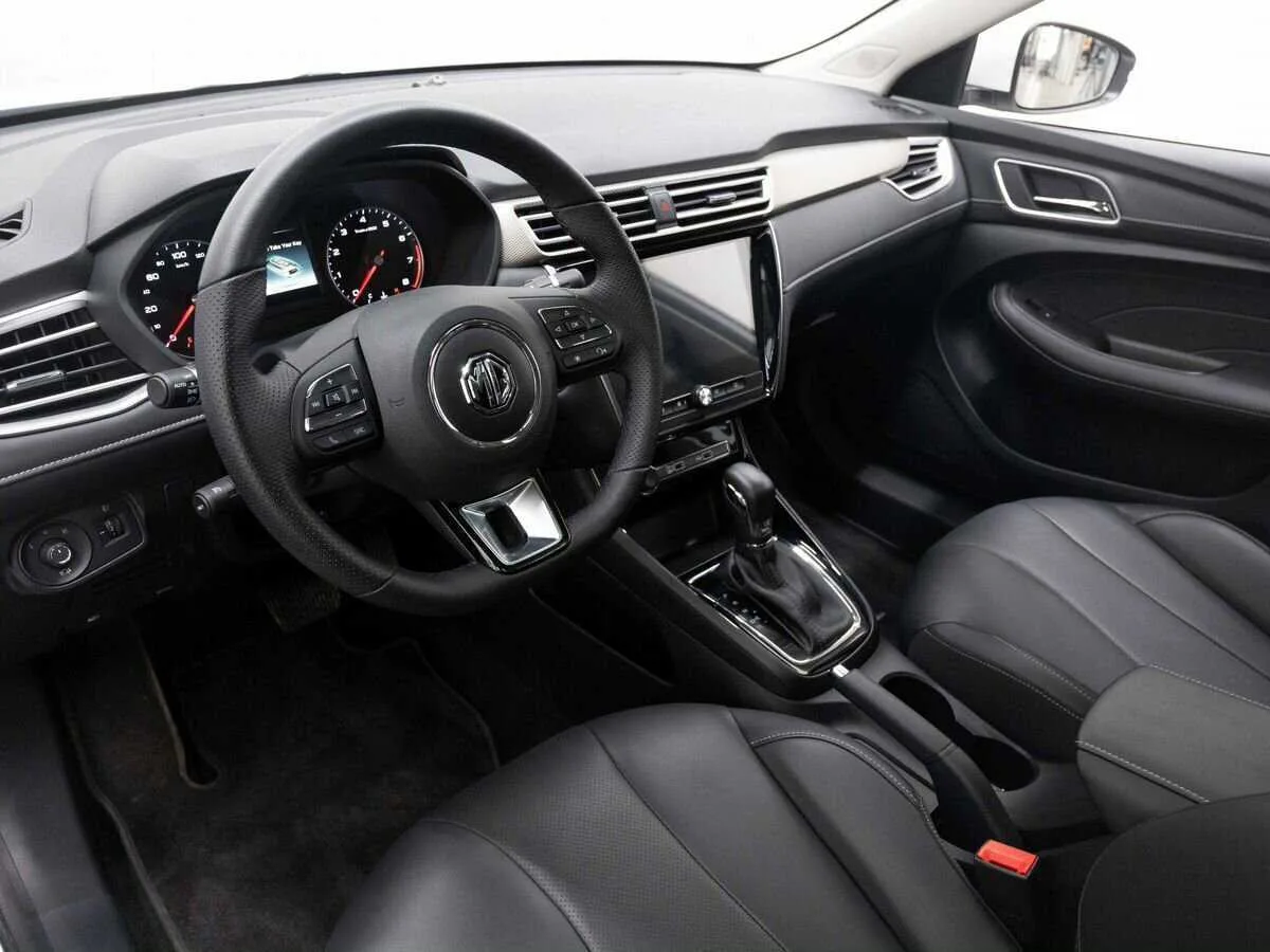 MG 5