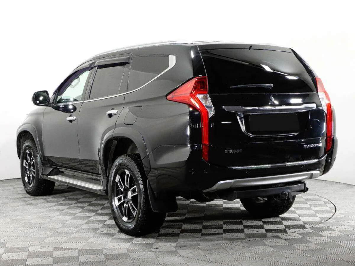 Mitsubishi Pajero Sport