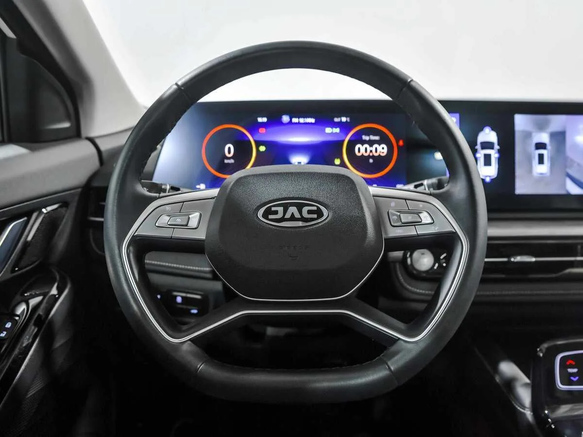 JAC JS6