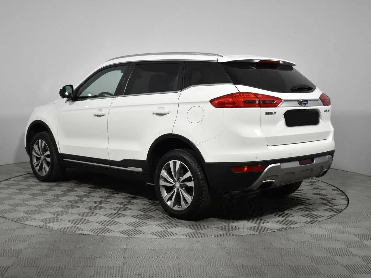 Geely Atlas