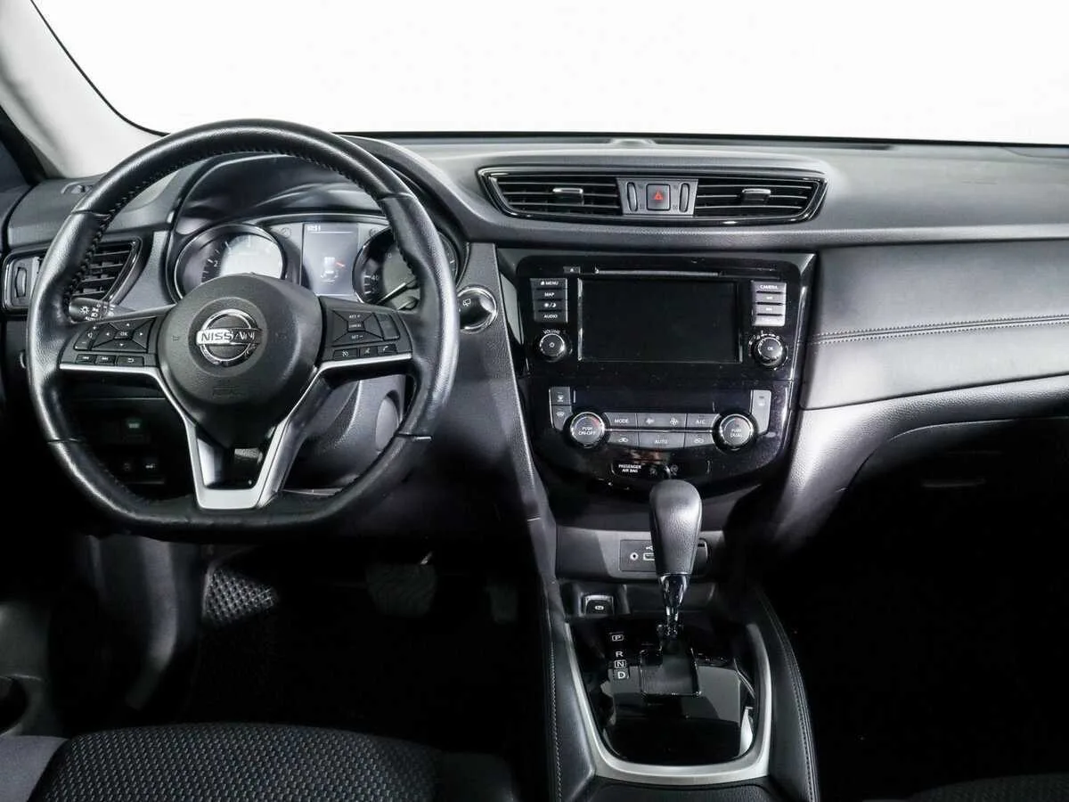 Nissan X Trail
