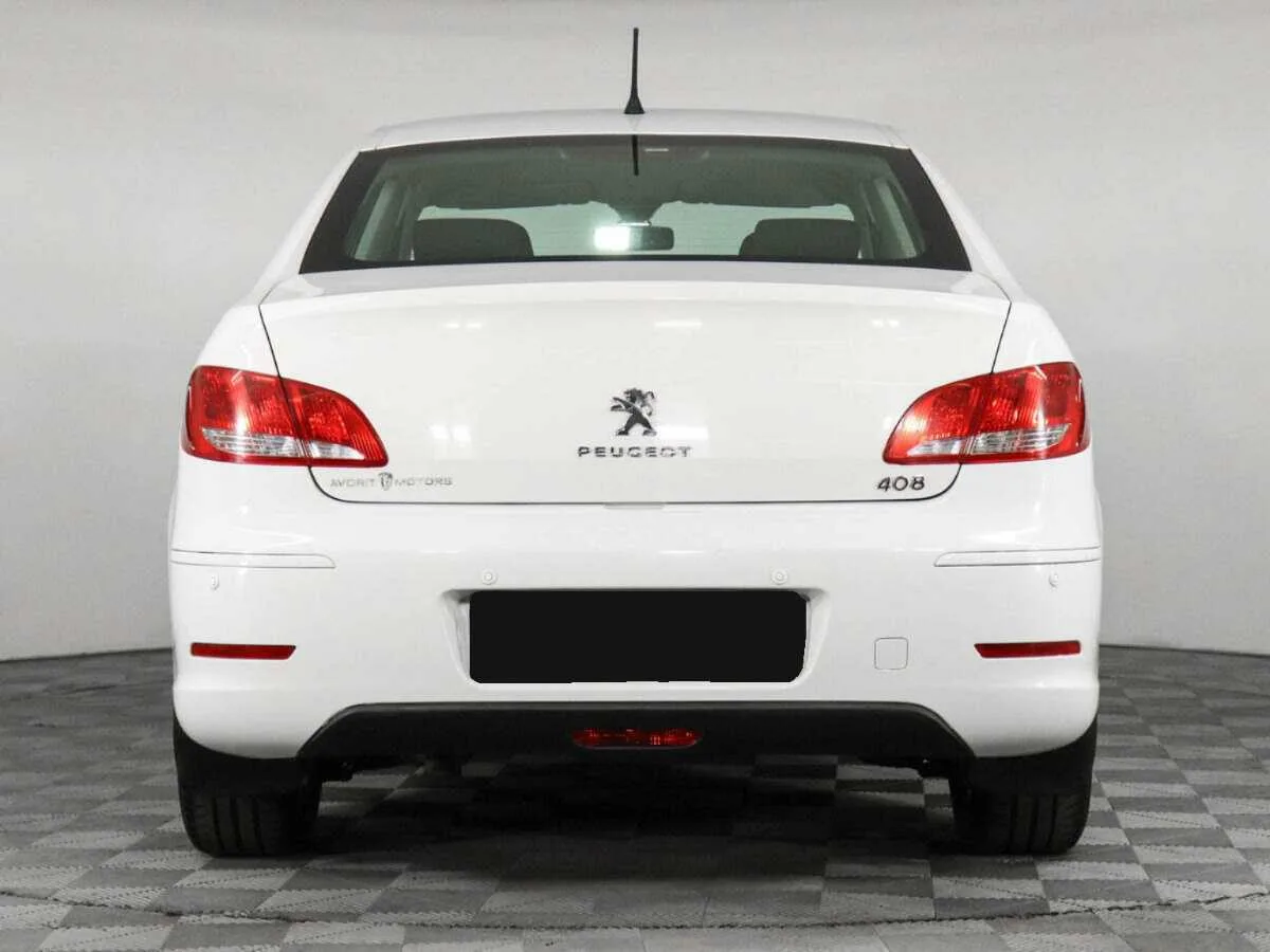 Peugeot 408