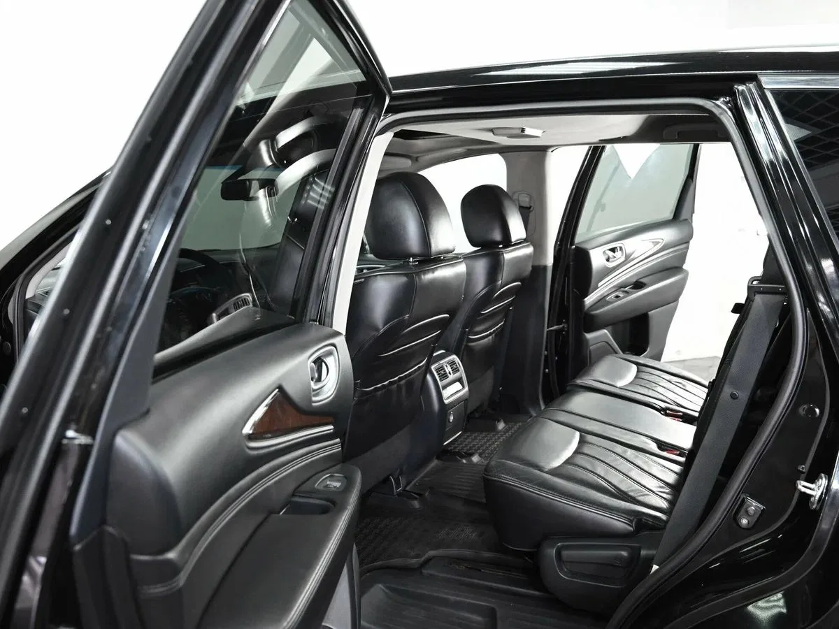 Infiniti JX