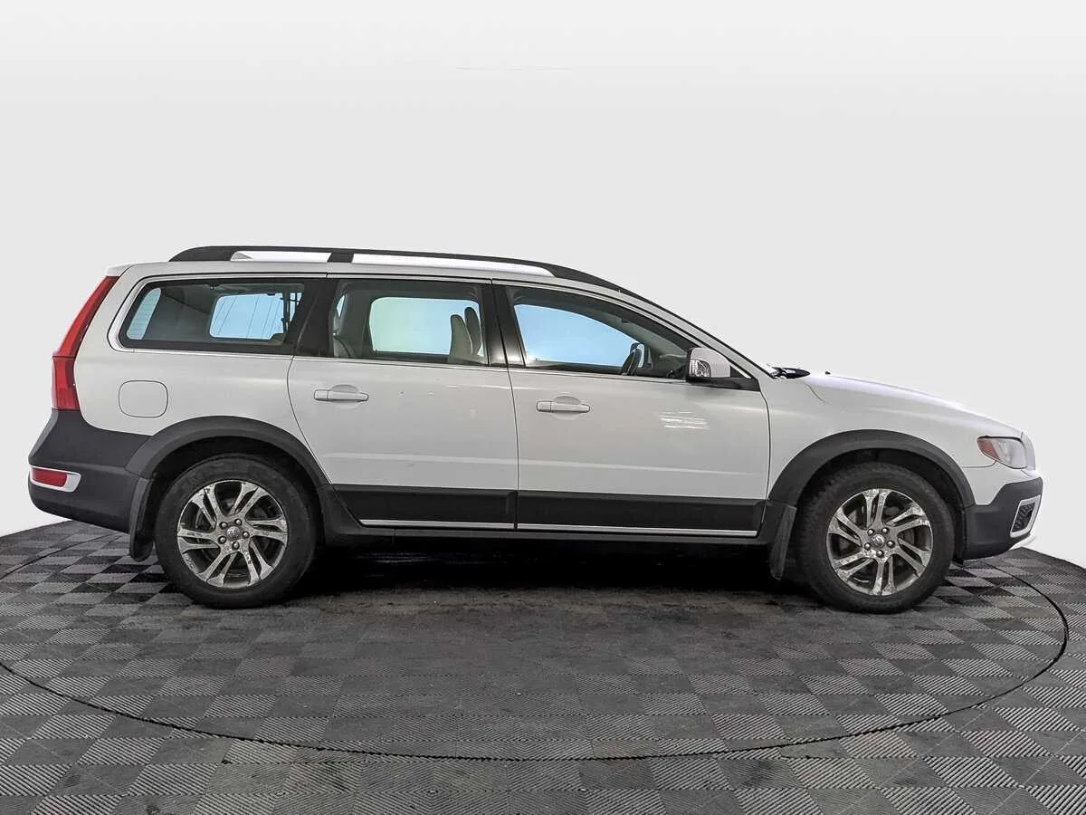 Volvo XC70