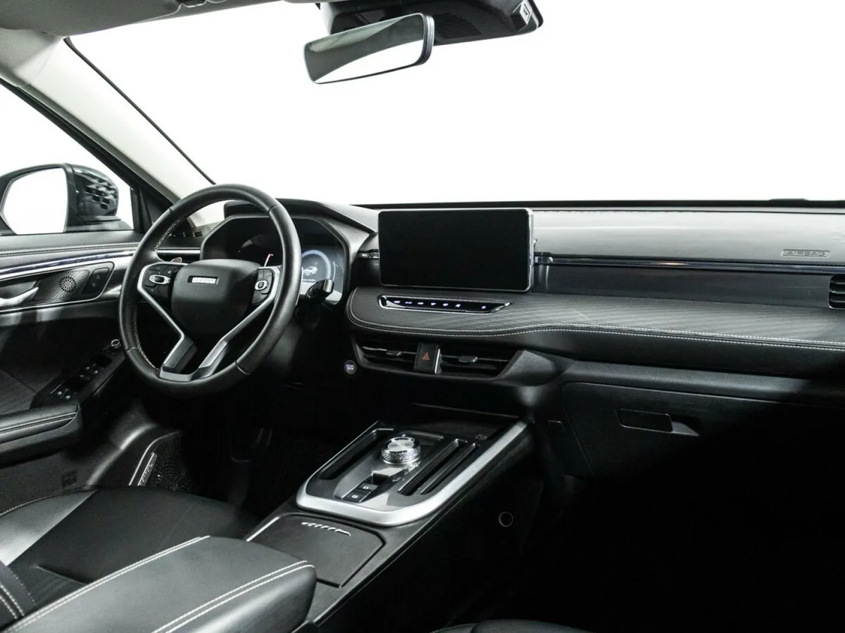 Haval Jolion