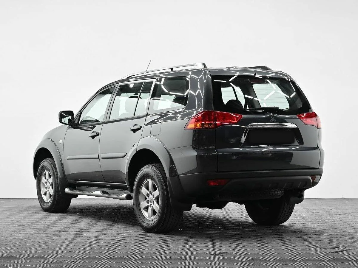 Mitsubishi Pajero Sport