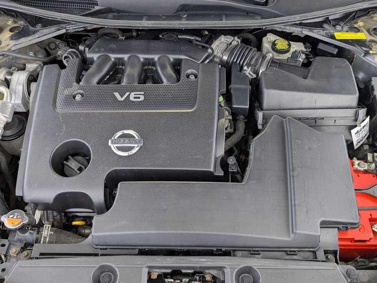 Nissan Teana