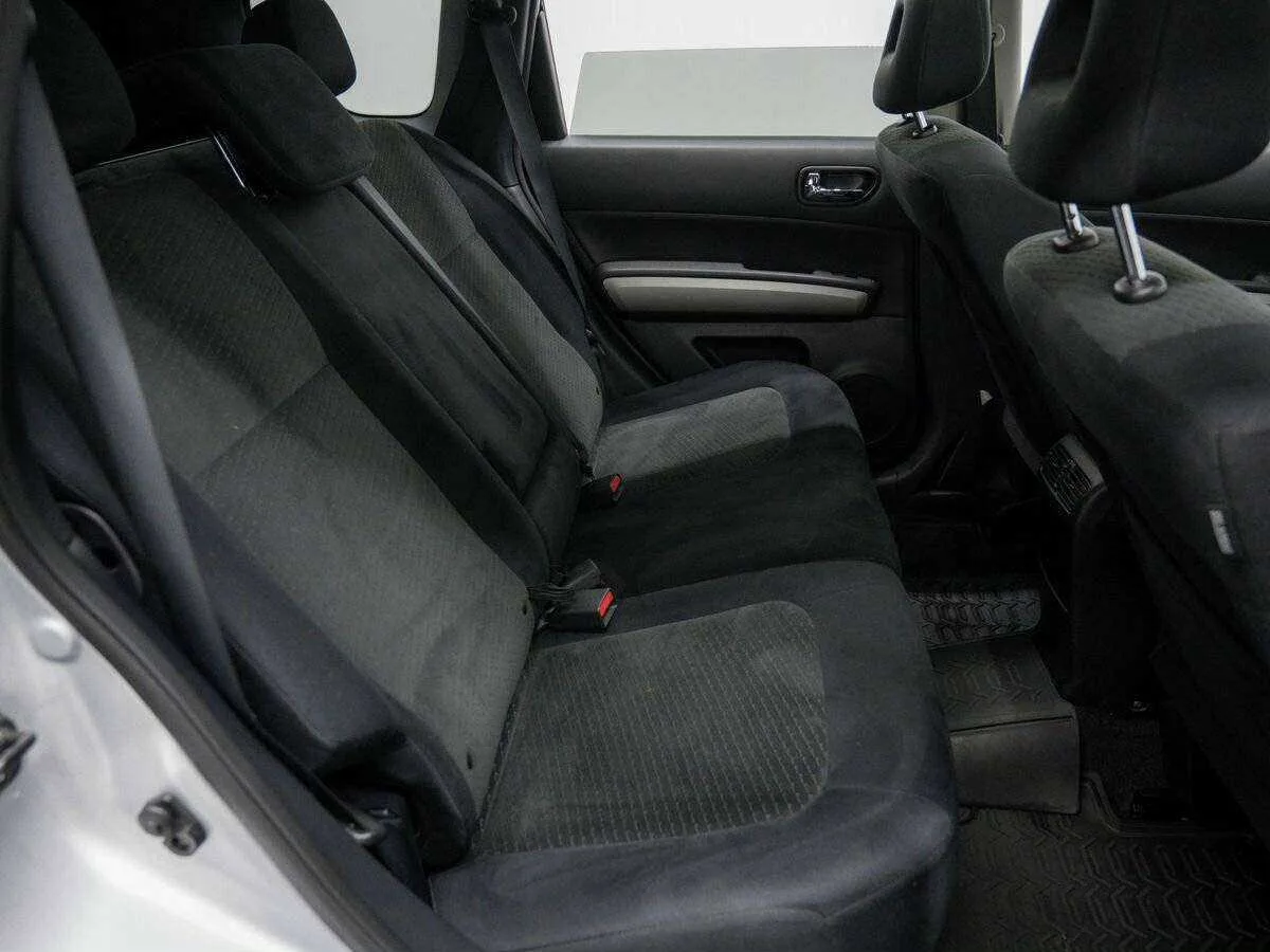 Nissan X Trail