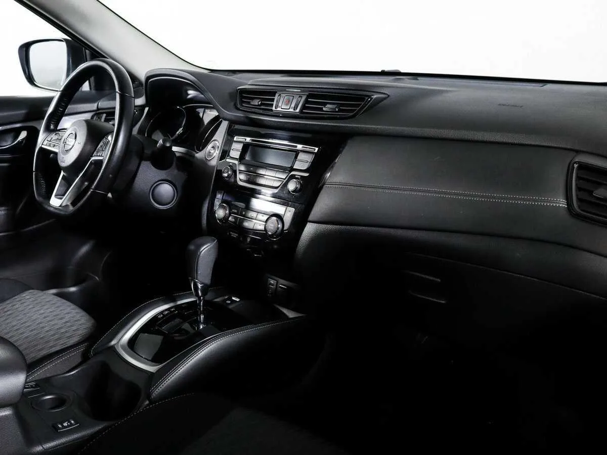 Nissan X Trail