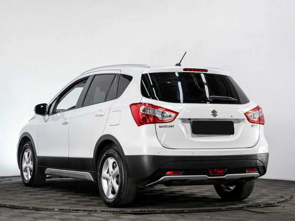 Suzuki SX4