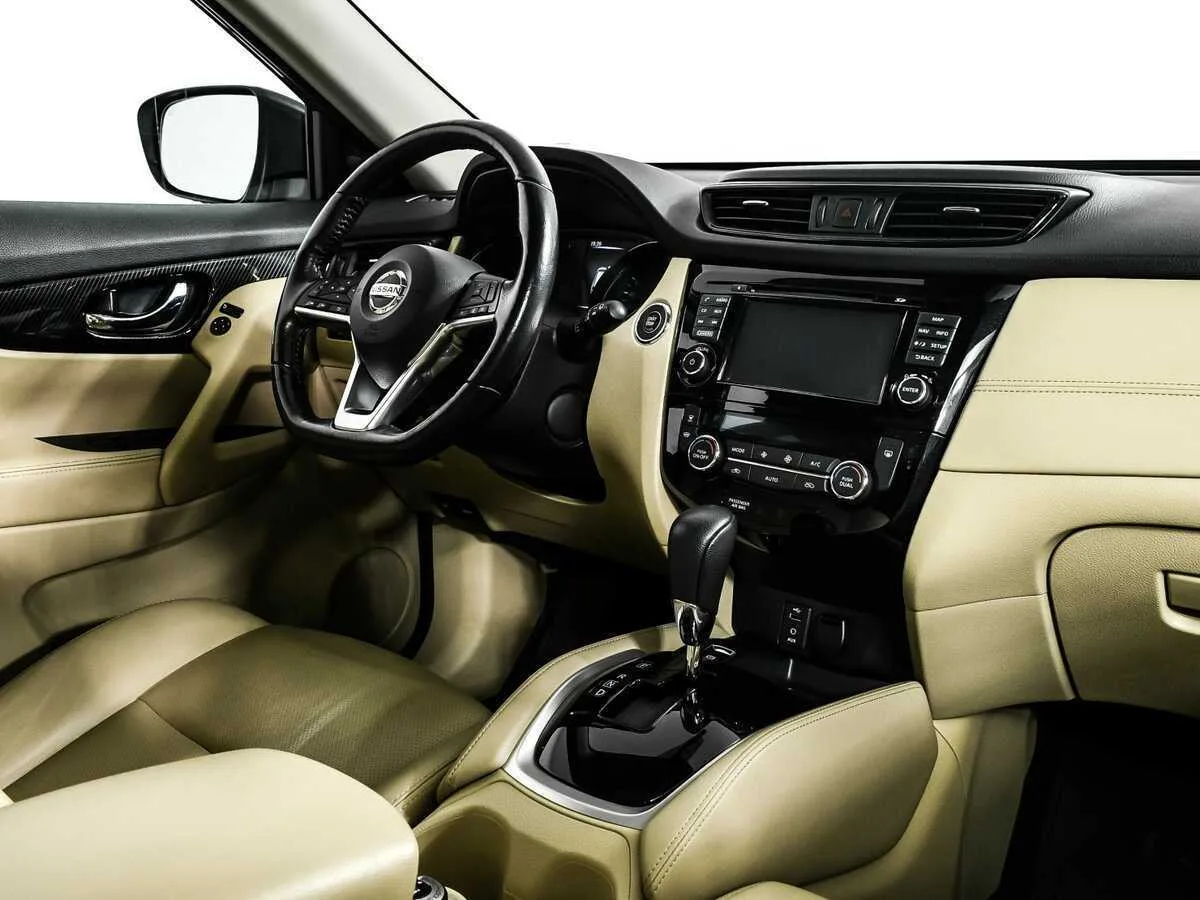 Nissan X Trail
