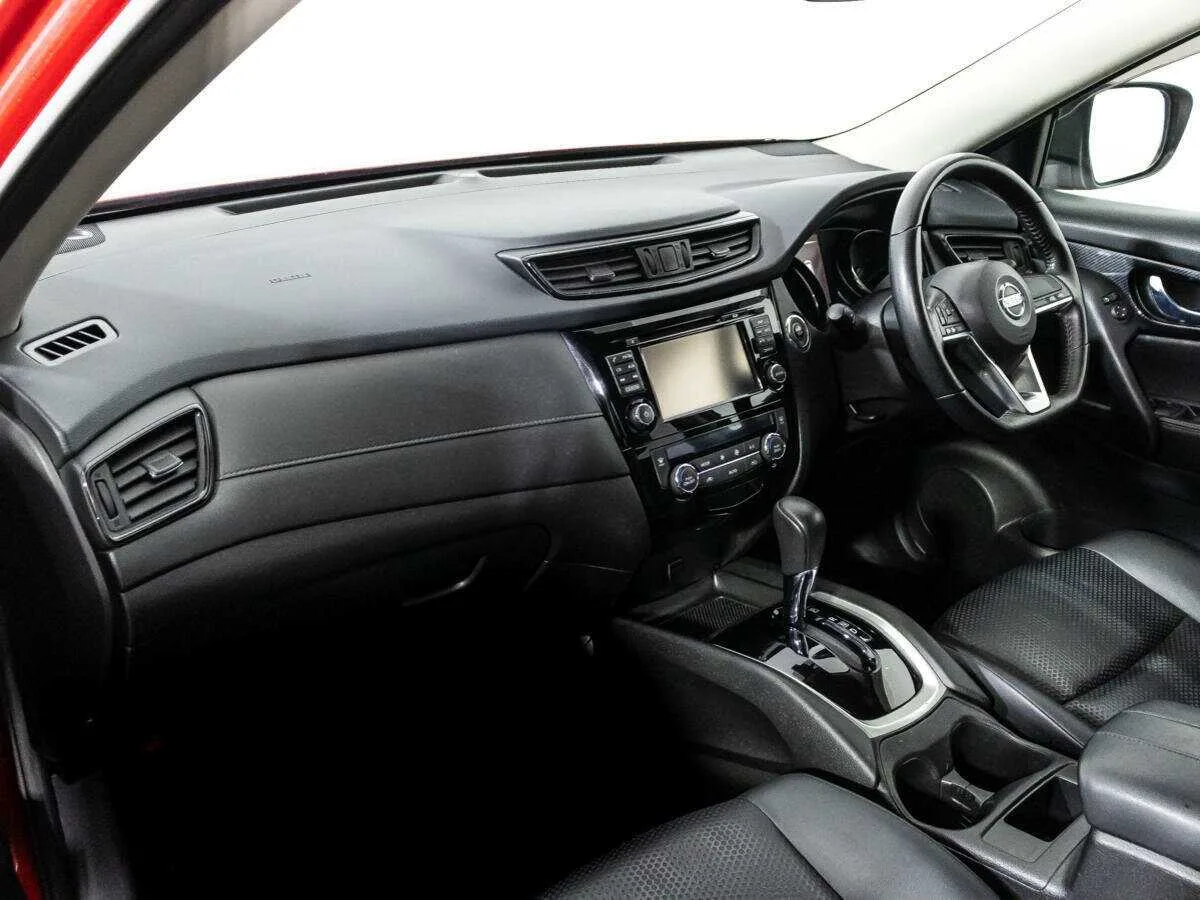 Nissan X Trail