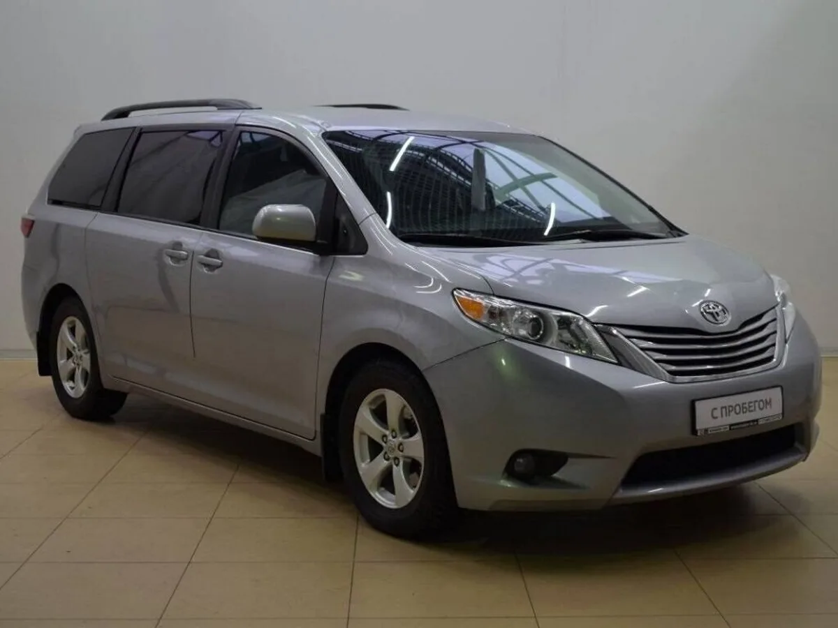 Toyota Sienna