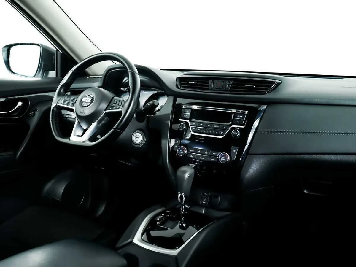Nissan X Trail