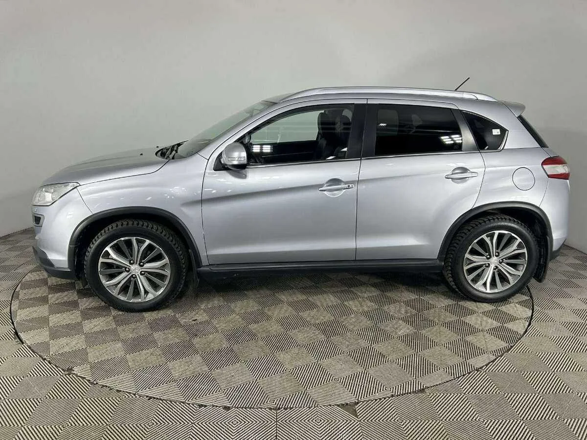 Peugeot 4008