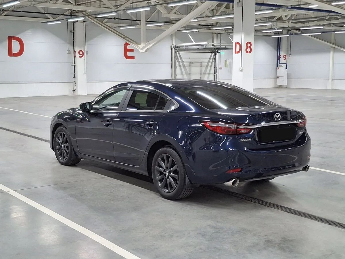 Mazda 6