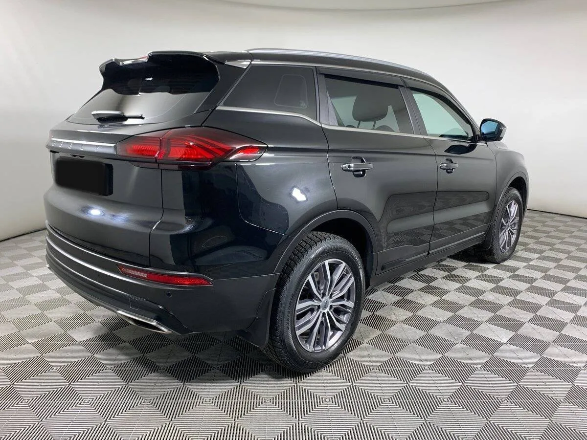 Geely Atlas Pro