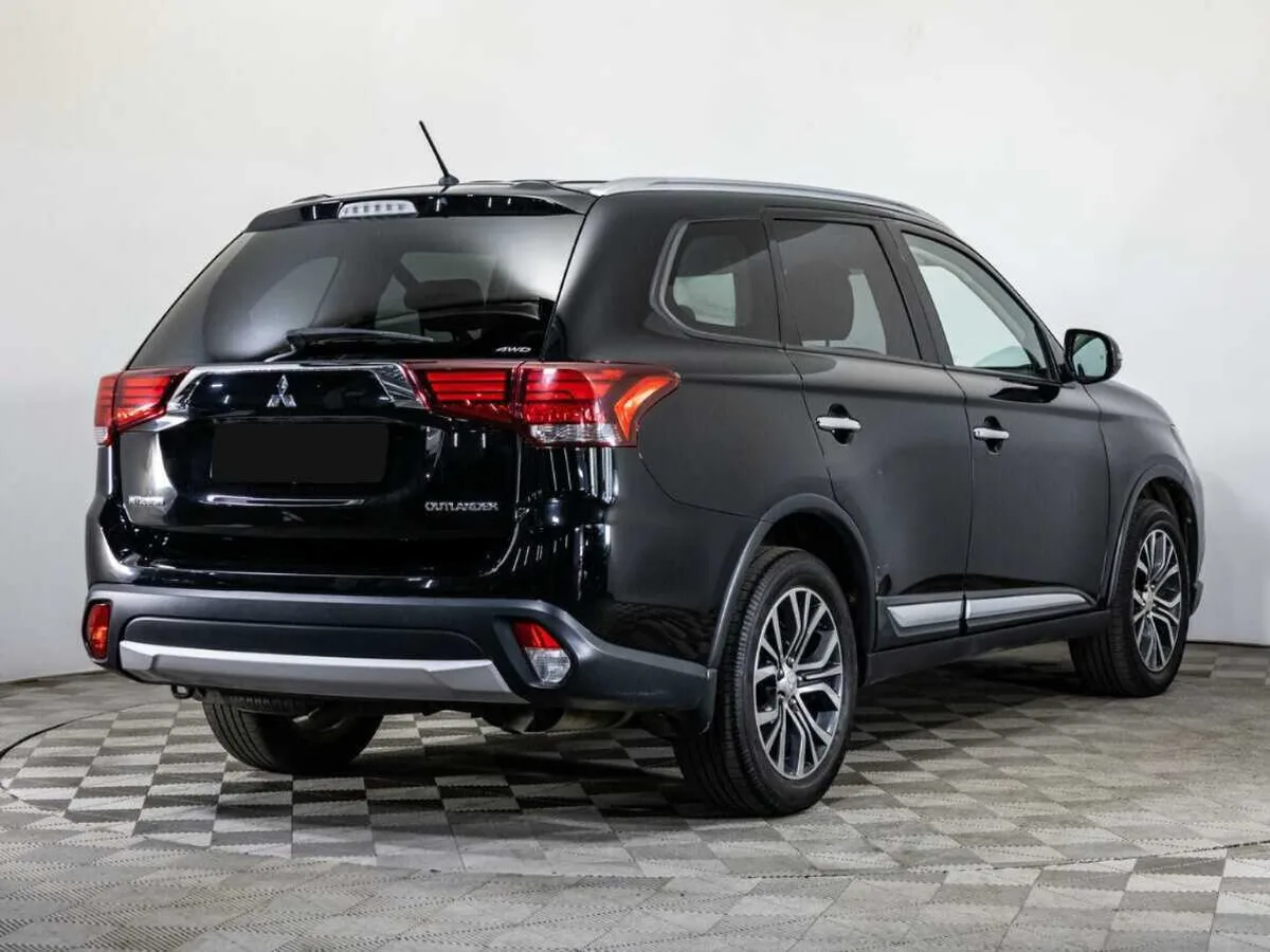 Mitsubishi Outlander