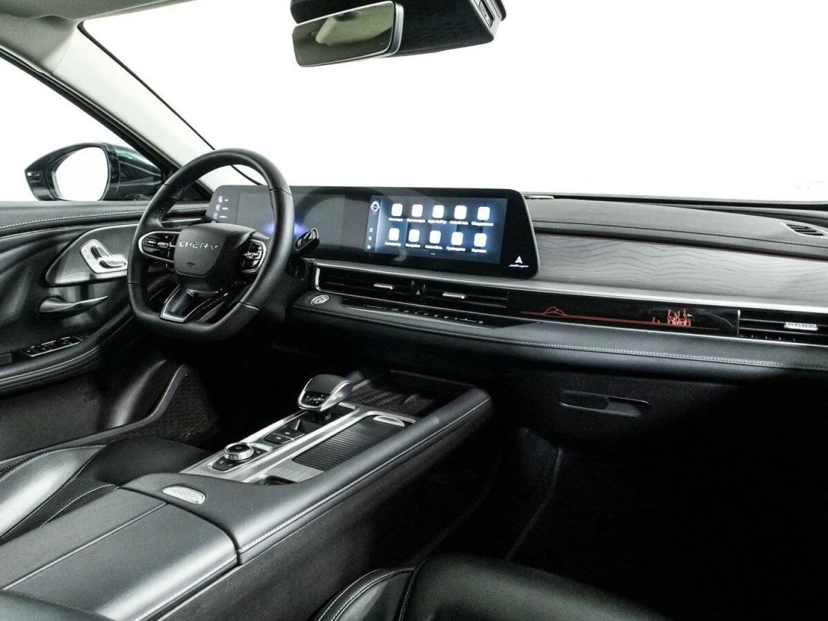 Chery Arrizo 8