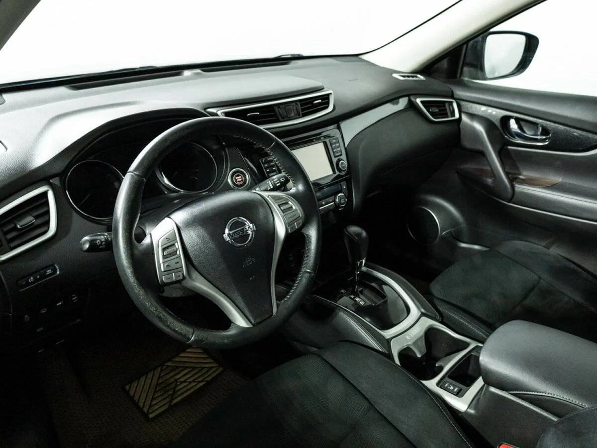 Nissan X Trail